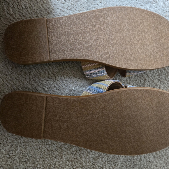 Roxy Women's Striped Tan and Blue Sandals - Picture 3 of 3